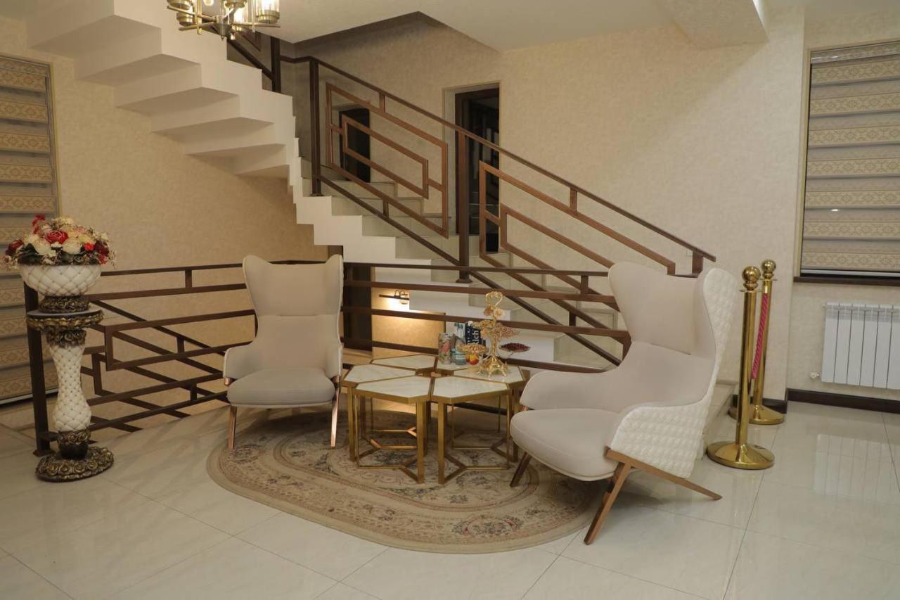 Premium Hotel 777 ทาชเคนต์ ภายนอก รูปภาพ