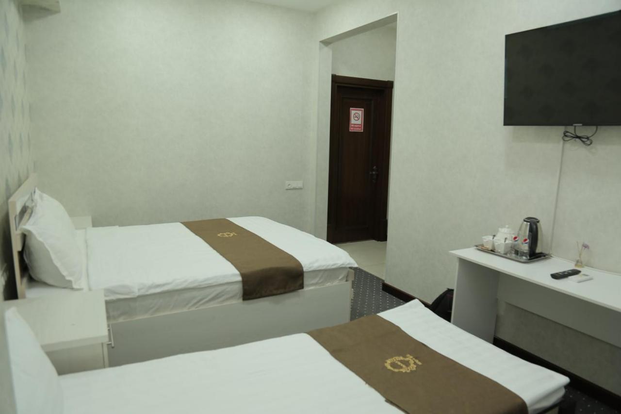 Premium Hotel 777 ทาชเคนต์ ภายนอก รูปภาพ