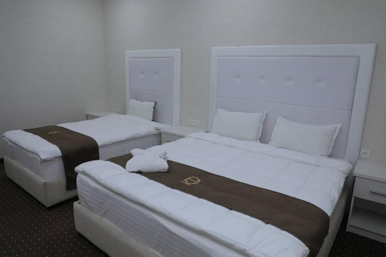 Premium Hotel 777 ทาชเคนต์ ภายนอก รูปภาพ